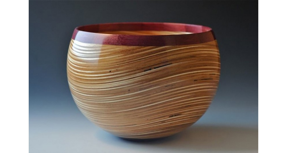 Torneado de madera (Kharati de Juzestán)