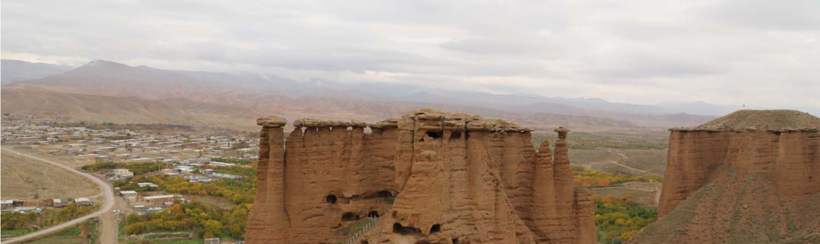 قلعة بِهِستان