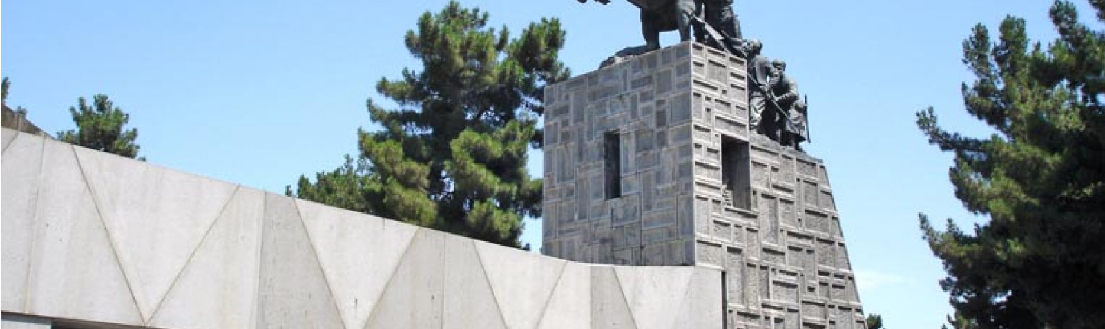 آرامگاه نادرشاه افشار