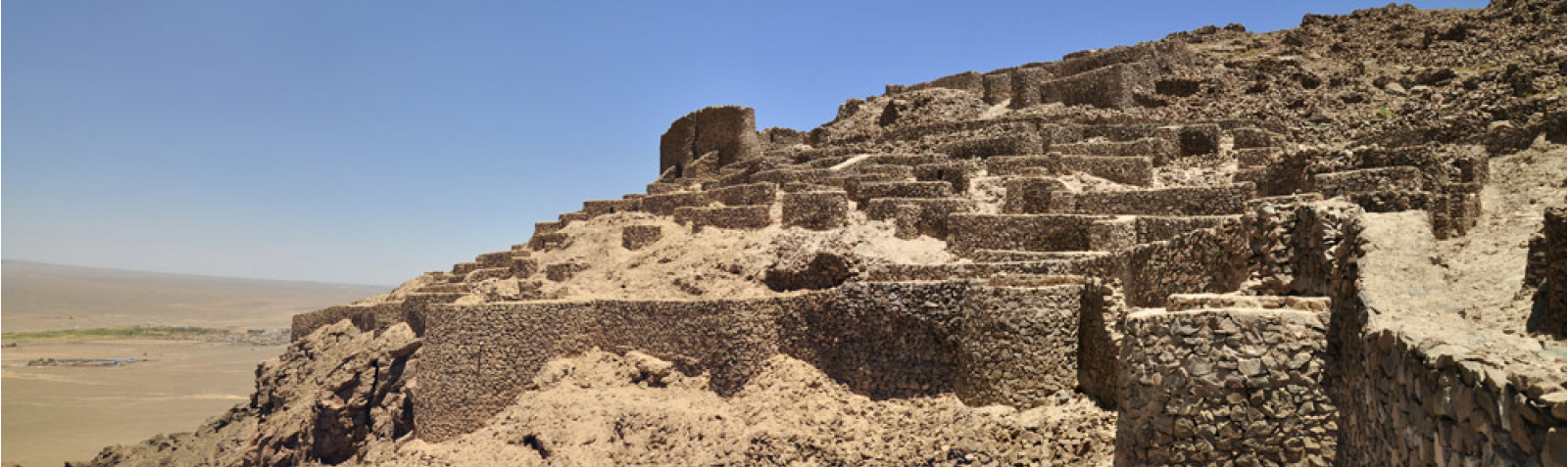 Shahdezh Castle