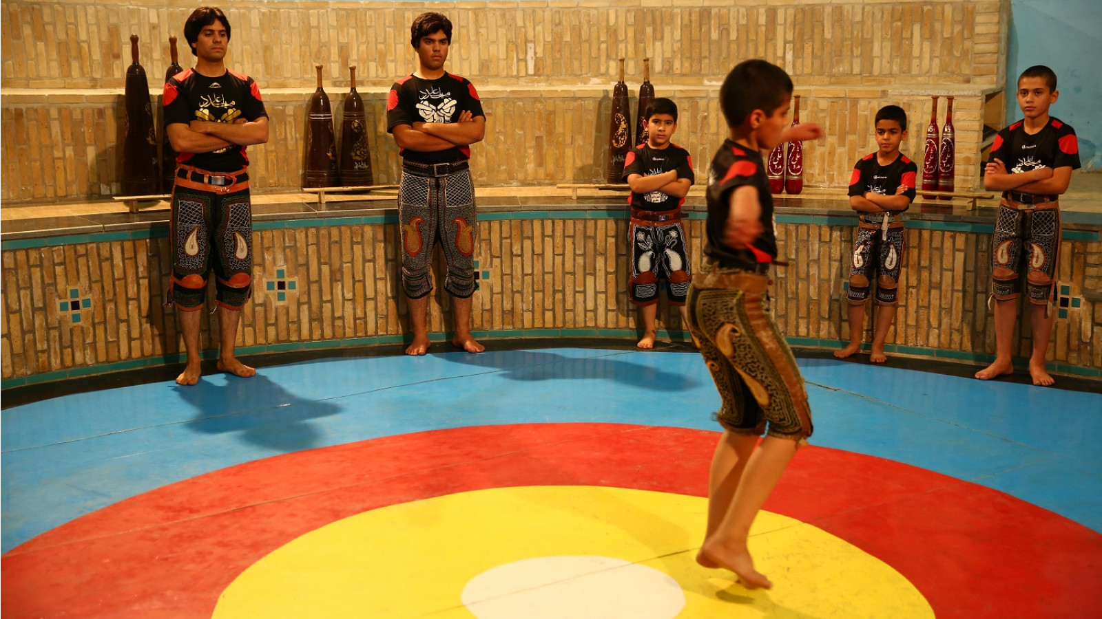 آیین های پهلوانی یا زورخانه ای