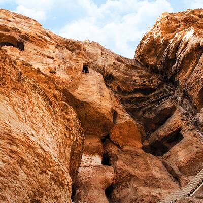 Пещера Карафту