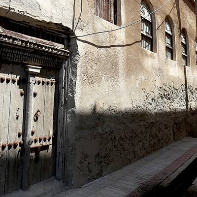 در کوچه‌های هزار و یک شب