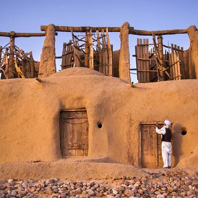 Nashtifan Asbad or windmills 