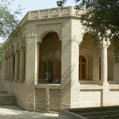 عمارت صمیمی رامهرمز