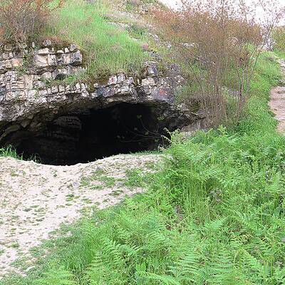 Hotu and Kamarband Caves