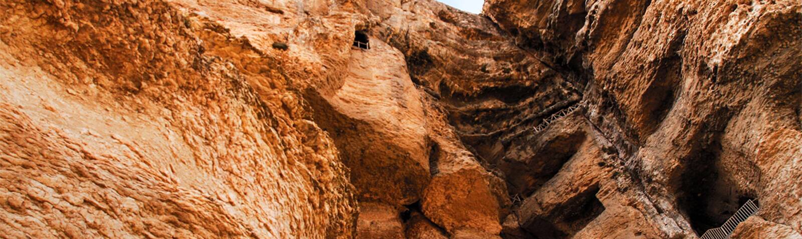 Karaftu Cave