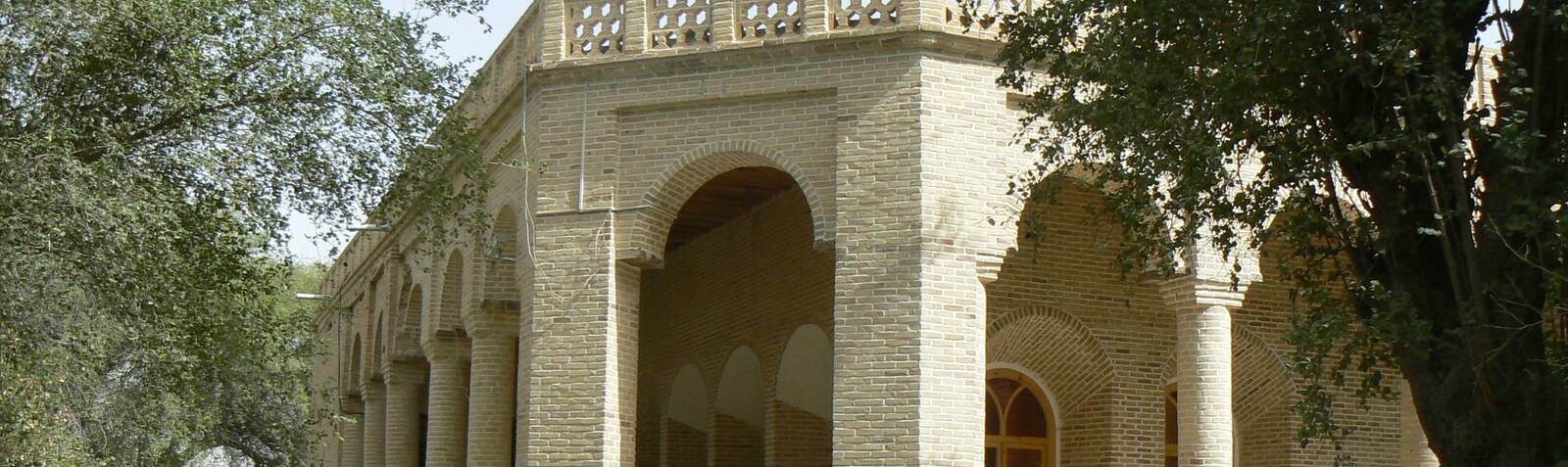 عمارت صمیمی رامهرمز