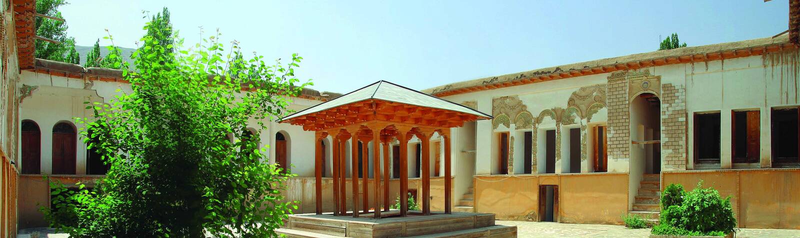 Nima Yushij House