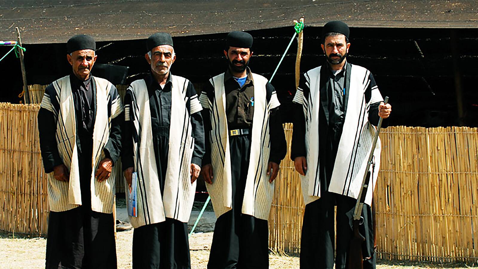 لباس محلی مردمان چهار محال و بختیاری 